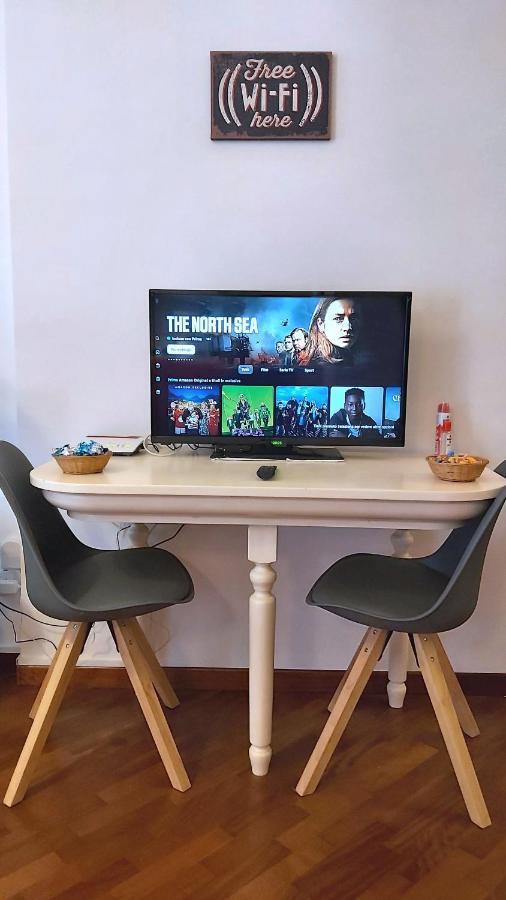 ナポリLa Casa Del Cedroアパートメント エクステリア 写真